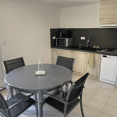 Climatise Ardeche A 140m2 Tatil Evi
